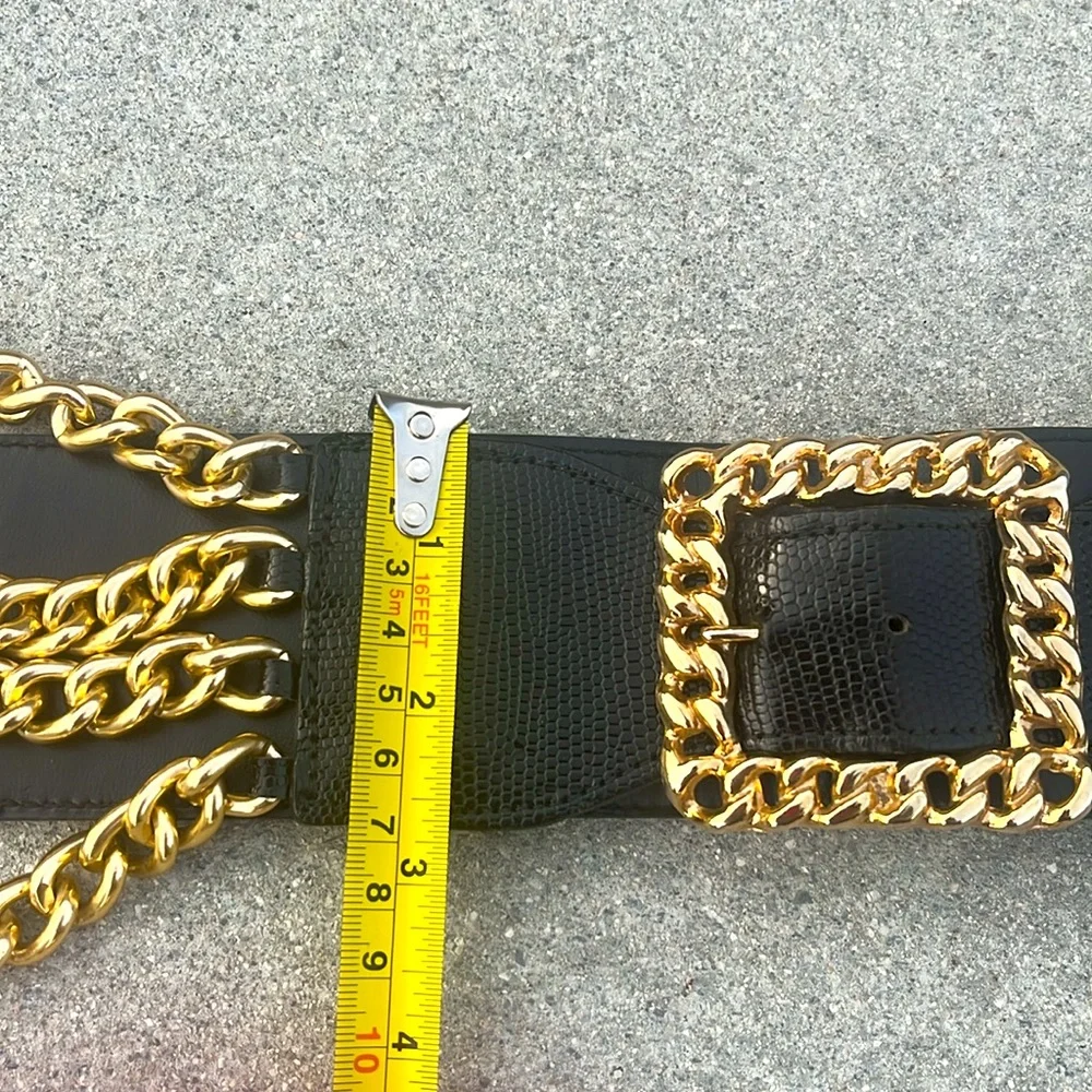 R.J Graziano black leather & gold chain wide belt in very good vintage condition